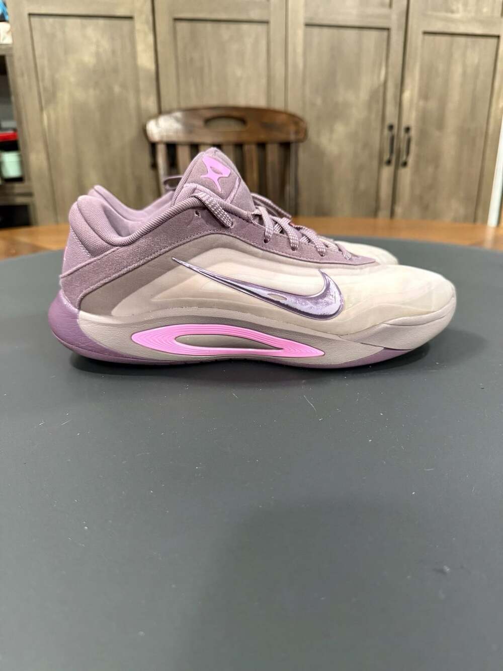 Nike A'One Dog Mom Size 10.5 Violet Dust Basketball Shoes